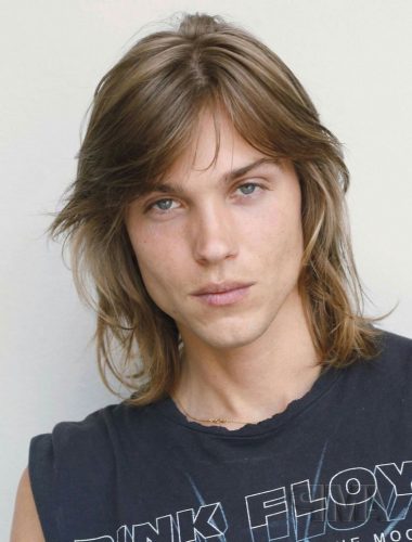 17 Curtain Bangs Hairstyles Men Ideas for