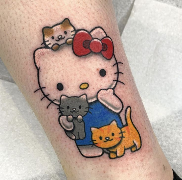 Hello Kitty Tattoo 29 Ideas for Women, Men & Couples Sleeve, Fine Line, Y2K, Cien Pies & More
