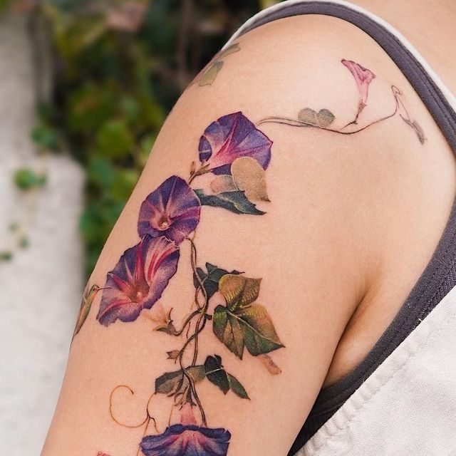 29 Morning Glory Tattoo Ideas: Elegant Vines, Quiet Symbolism, and Wearable Color