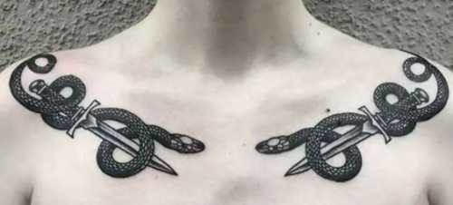 18 Snake Tattoos on Chest Ideas