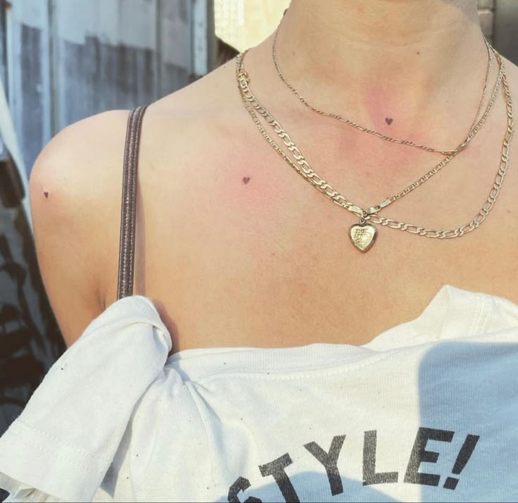 24 Small Baddie Tats : The Ultimate Guide to Edgy & Aesthetic Ink