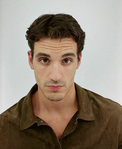 Stylish Guide: 19 Trendy Short Haircuts for Men Embrace Your Style