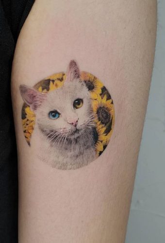 27 Small Cat Tattoo Ideas