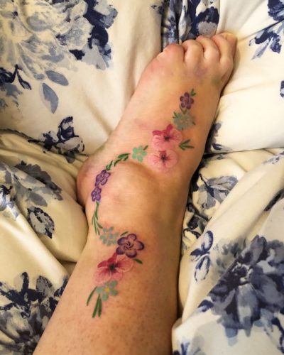 18 Unique Flower Ankle Tattoo Ideas: Stunning Designs for Nature Lovers