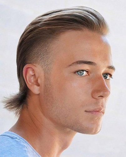 Explore ’s Top 17 Short Hairstyles for Men: From Sleek Fades to Curly Trends