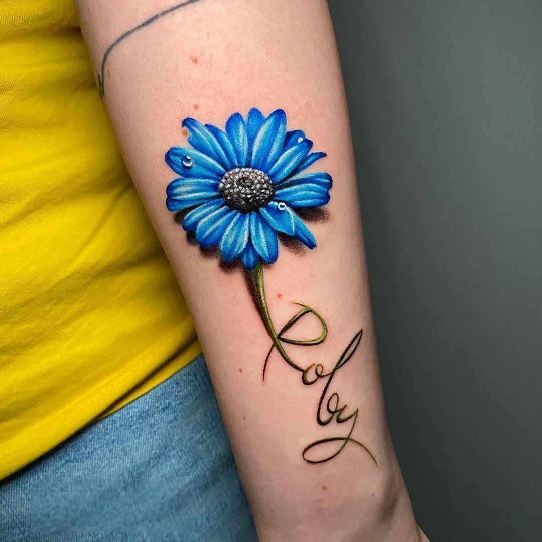 25 September Birth Flower Tattoo Ideas : Aster Designs with Name, Color, Spine, and Memorial Ink Styles