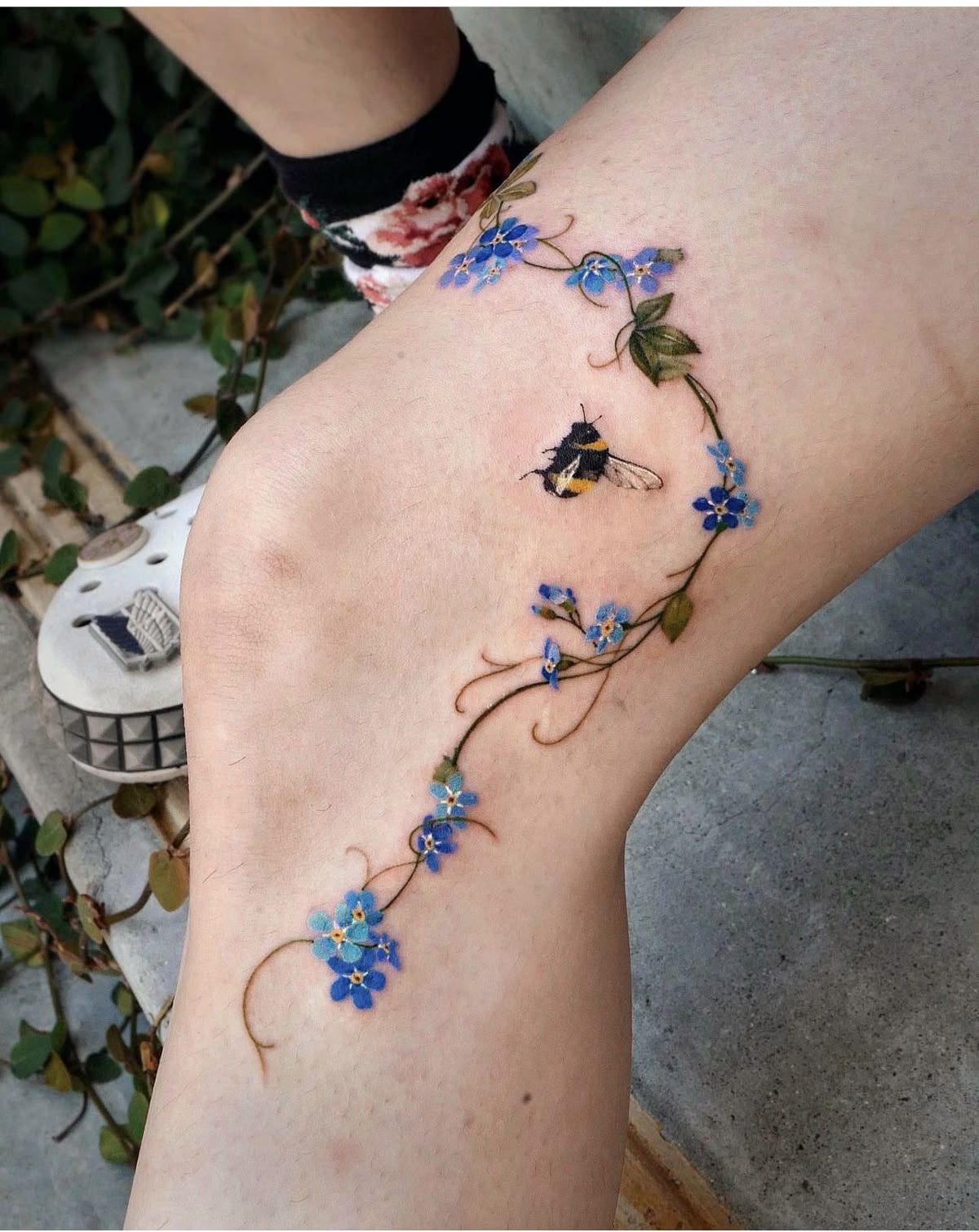 29 Wildflower Tattoo Ideas: Dainty Fine Line, Arm Sleeves, Ankle Wraps, Minimalist Shoulder Designs