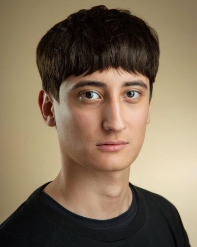 The Dynamic Appeal of 17 Layered Hairstyles for Men in