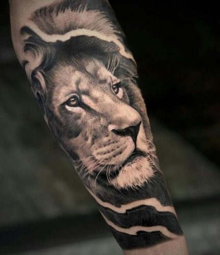 Realistic Lion Tattoo: 24 Lifelike and Breathtaking Designs