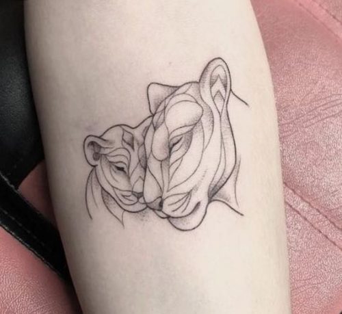 Keep it Simple: 27 Elegant Lion Tattoo Designs