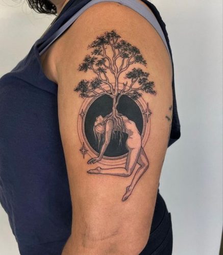 Explore 20 Unique Tree Tattoo Designs for : Symbolism & Artistry in Nature-Inspired Tattoos