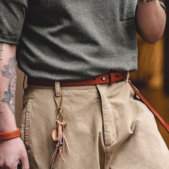 22 Stylish Belt Outfits for Men in : From Classic Leather to Bold Chains – Elevate Your Style