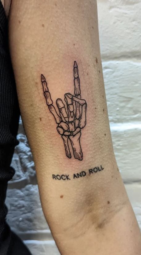 28 Skeleton Hand Tattoo Ideas Designs for Guy and Girl, Floral, Butterfly, Red ink and Full Body