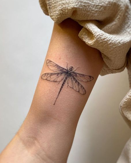 28 Ideas Dragonfly Tattoo : Designs That Soar with Style, Meaning & Personality