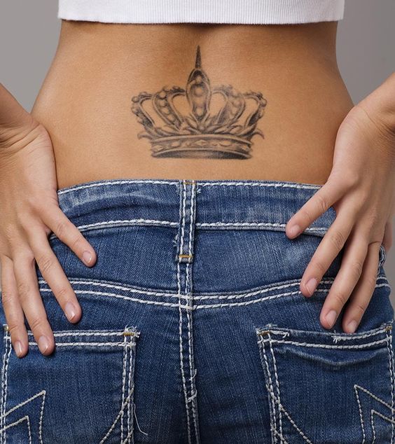 18 Stunning Lower Back Tattoo Ideas for Women & Men: Classy & Artistic Inspiration