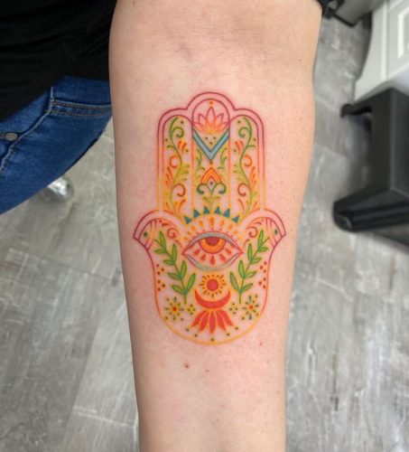 Discover 20 Unique Hamsa Hand Tattoo Designs for : Spiritual Symbols and Modern Art