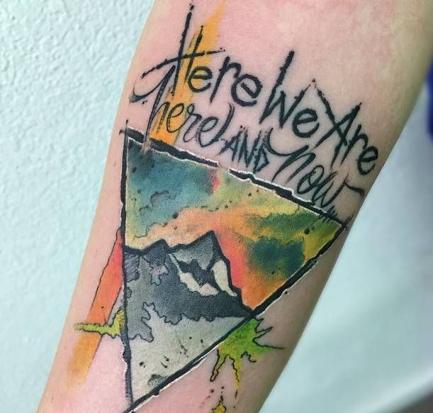 27 Ideas Mountain Tattoo Ideas : Minimalist, Geometric, Fine Line & Sleeve Designs