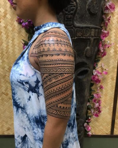 29 Colored Tattoo Ideas for Brown Skin Tones