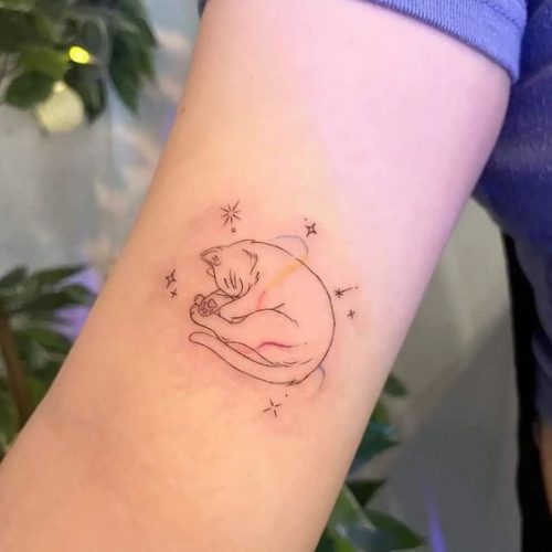 17 Line Art Cat Tattoo Ideas