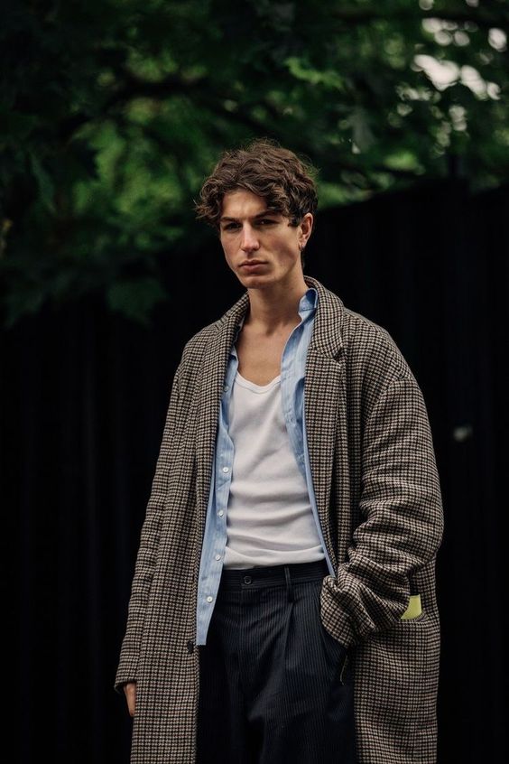 20 Fall Outfit Ideas for Men in : From Casual Streetwear to Sophisticated Autumn Styles