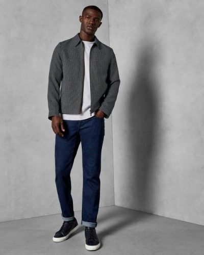 Discover Top 15 Men’s Jacket and Jeans Combinations for : Timeless Fashion Meets Modern Style