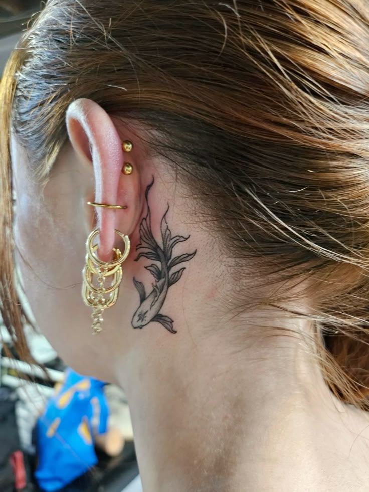 30 Behind Ear Tattoo Ideas for Men and Women Unique, Meaningful, Minimalist, Sparkle & More