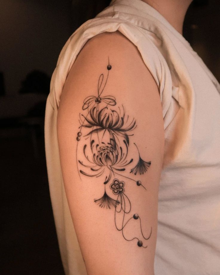 Spider Lily Tattoo 30 Ideas with Traditional Japanese Design, Arm Sleeve, Abstract Meaning