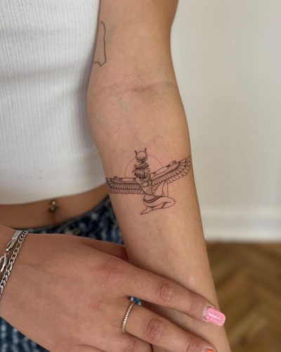 Explore 18 Exquisite Roman Tattoo Ideas: Designs from Mythology to Modern Artistry