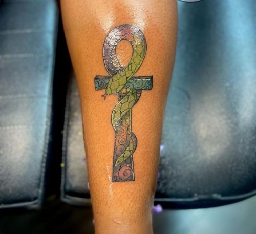 25 Colorful Tattoo Ideas for Dark Skin Tones