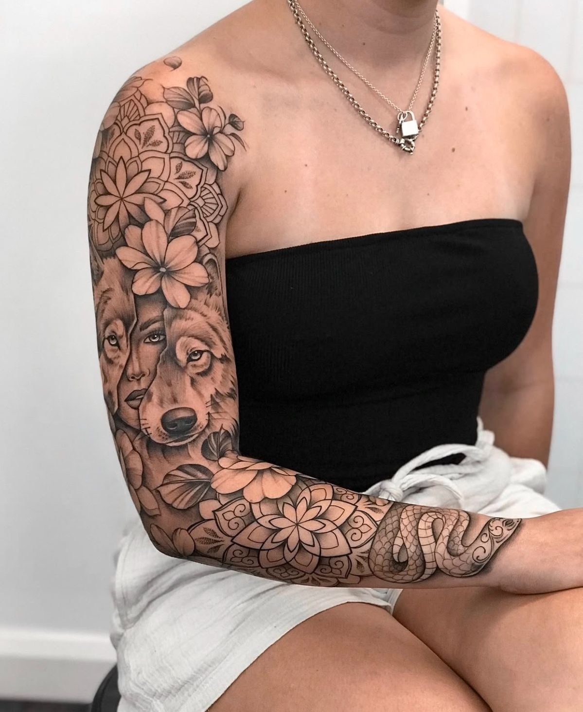 28 Full Sleeve Tattoo Ideas for Women & Men Japanese, Fine Line & Colorful Design Inspiration