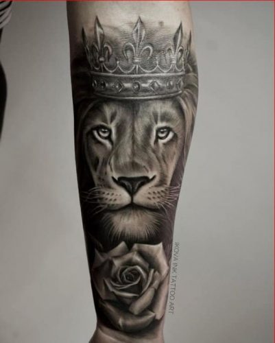 Regal and Majestic: 22 Lion Tattoo with Crown Ideas