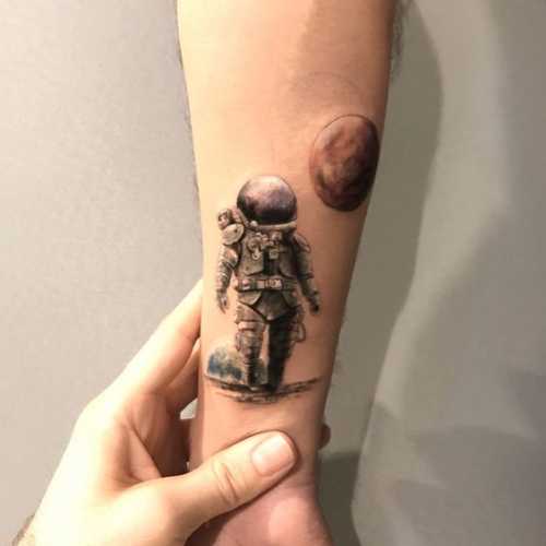 27 Astronaut Tattoo Ideas