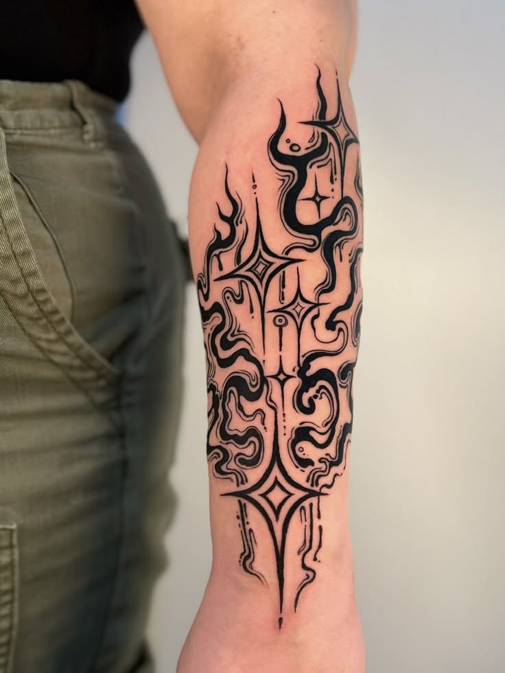 25 Ideas Tribal Tattoo Designs: Bold, Geometric, and Abstract Ink Styles