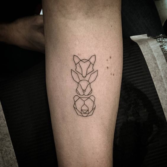 Explore 23 Stunning Geometric Fox Tattoo Ideas for : Bold Designs, Minimalist Sketches, and Unique Abstract Art