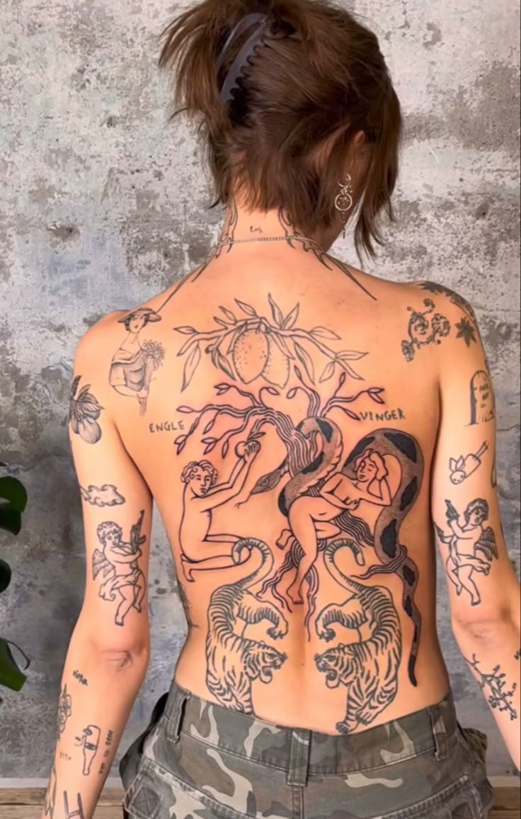 Dark Feminine Tattoos : Bold & Aesthetic Ideas for Women Thigh, Forearm, Leg Sleeve, Back, Ribs & More