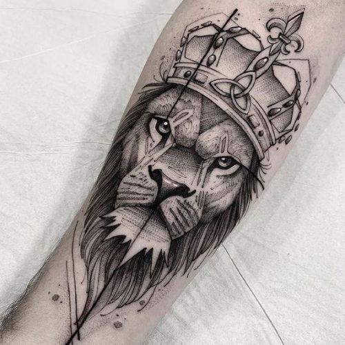 Regal and Majestic: 22 Lion Tattoo with Crown Ideas
