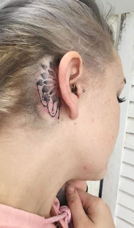 30 Behind Ear Tattoo Ideas for Men and Women Unique, Meaningful, Minimalist, Sparkle & More