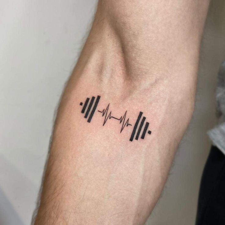 25 Ideas Simple Tattoos Men : Designs That Speak with Subtle Power