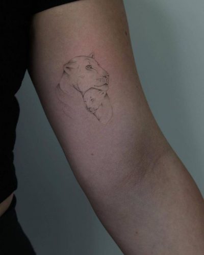 Keep it Simple: 27 Elegant Lion Tattoo Designs