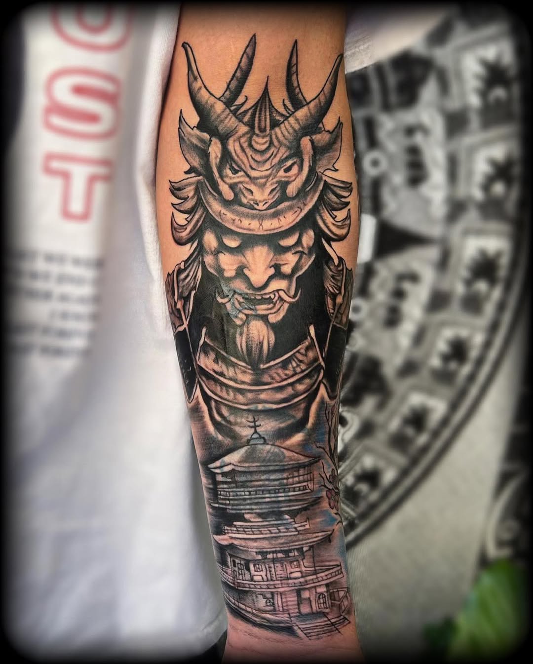 28 Traditional Tattoo Sleeve Ideas: Bold American, Black and Grey, Neo & Japanese Designs for Every Style