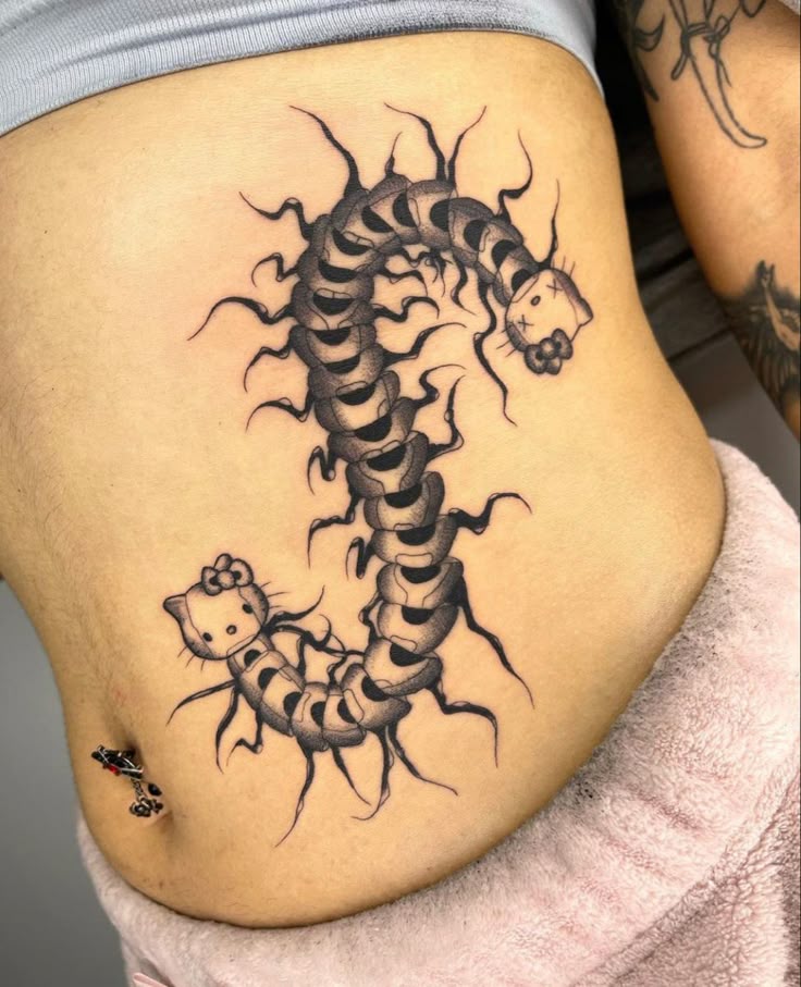 31 Centipede Tattoo Ideas : Blackwork, Traditional, Tokyo Ghoul, Spider Lily, Skull, Giant Back