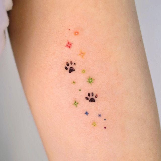 28 Paw Print Tattoo Ideas for Dog & Cat Lovers Memorial, Floral, Watercolor, Fine Line