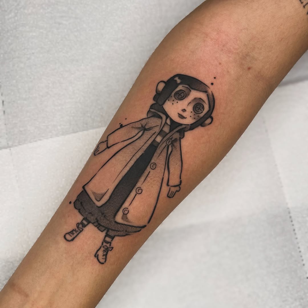 30 Coraline Tattoo Ideas: From Button-Eyed Whimsy to Dark Fairytale Ink