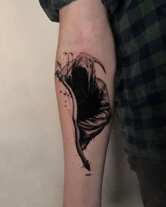 Discover 20 Grim Reaper Tattoo Ideas for Men & Women: Realistic, Traditional, Cute, and Neo-Traditional Designs