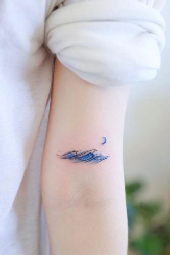 Embracing the Waves: 19 Simplistic Wave Tattoo Ideas for