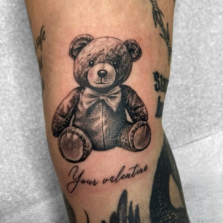 30 Teddy Bear Tattoo Designs Cute, Realistic, Fine Line, Matching, Feminine & Dark Tattoo Ideas