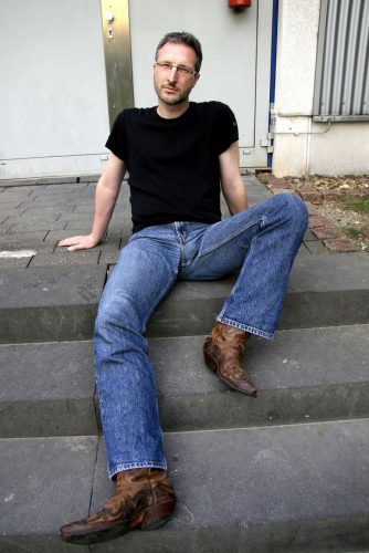 15 Men’s Jeans with Cowboy Boots Ideas for