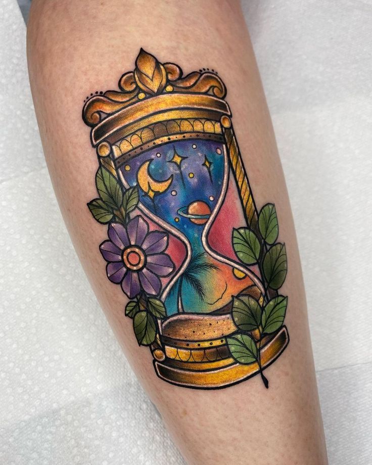 29 Hourglass Tattoo Ideas with Meaningful Designs for Men and Women Minimalist, Feminine, Traditional