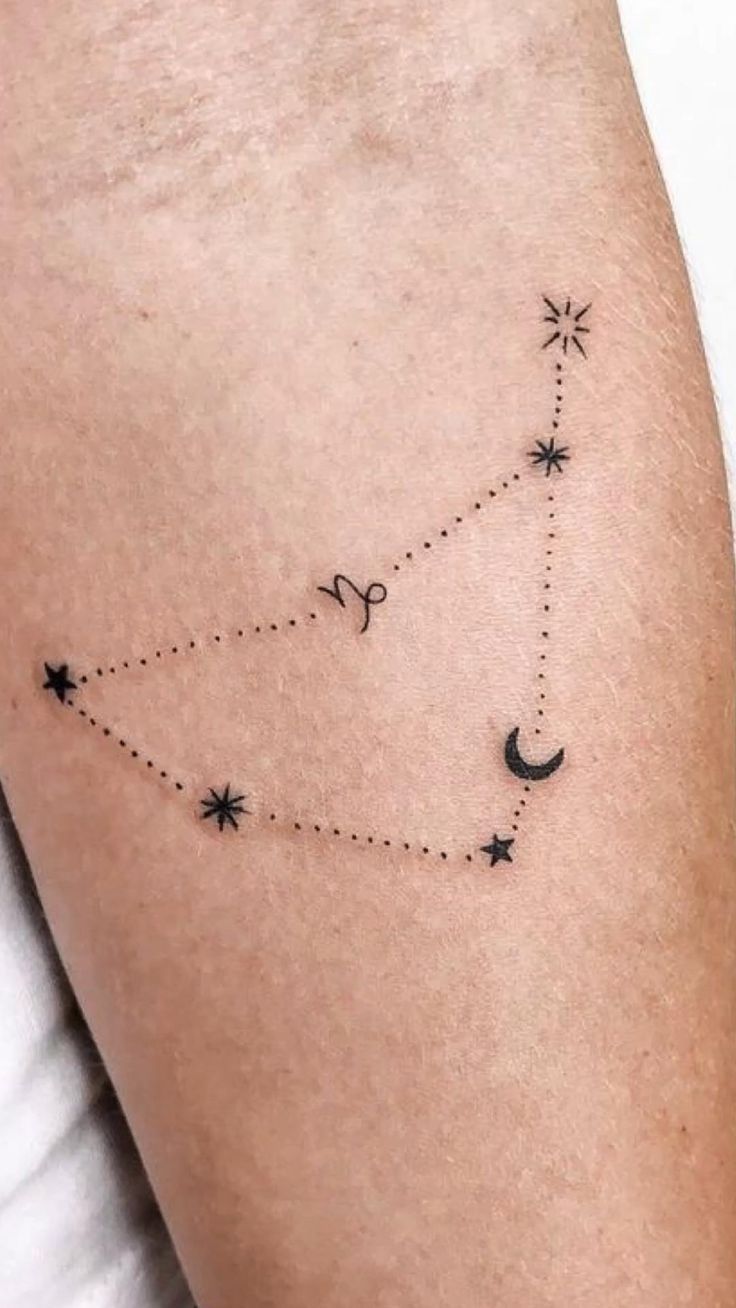 26 Capricorn Tattoo Ideas That Blend Zodiac Symbolism With Unique Designs