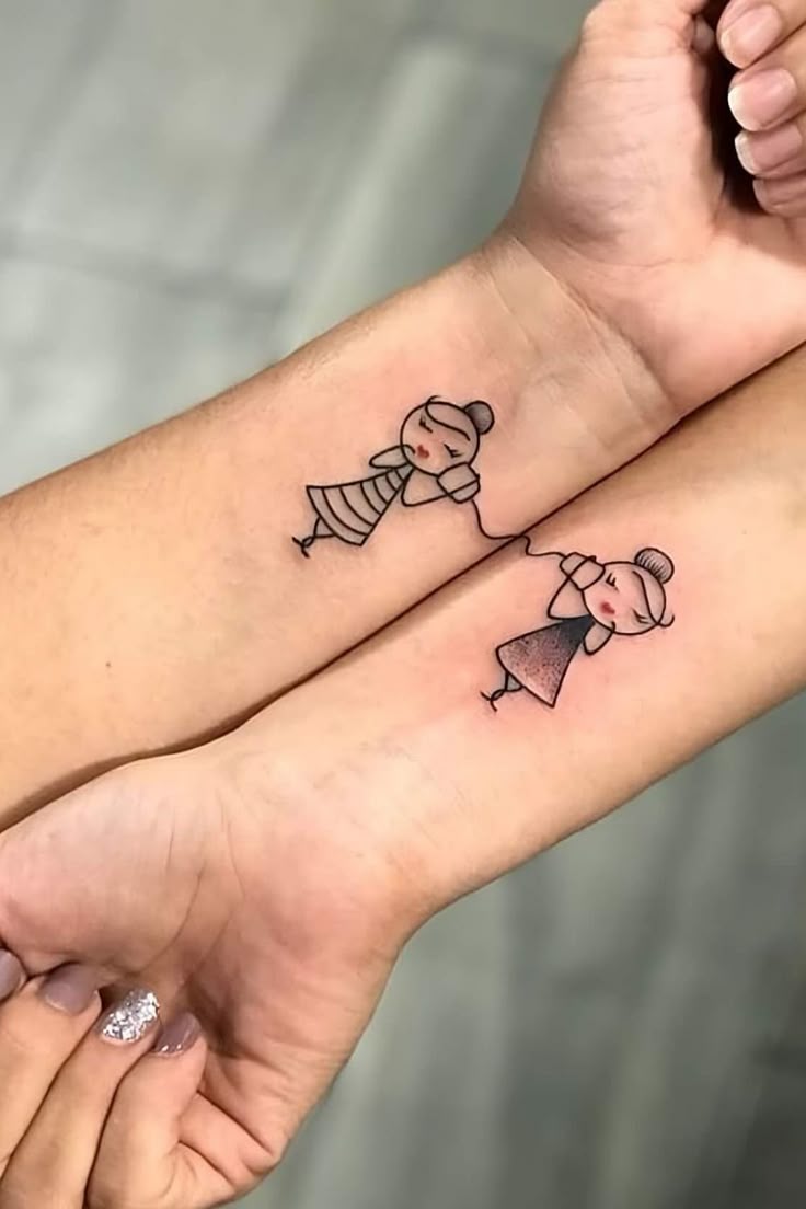 28 Matching Tattoo Ideas for Everyone Cute, Unique, Silly, and Meaningful Ink You’ll Love